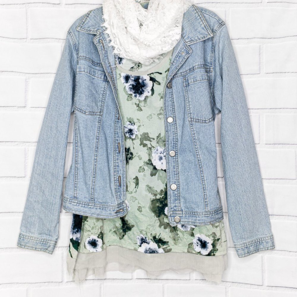 VERA WANG》Crinkled Seafoam Floral Tank Top